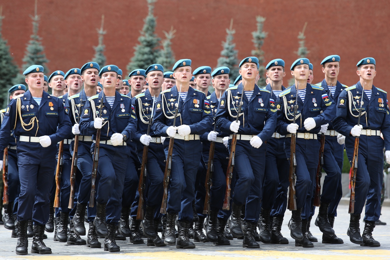 десантники на параде в москве